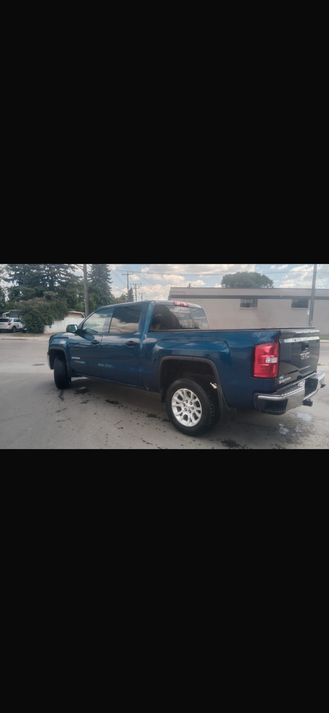 2018 GMC Sierra in Cars & Trucks in Edmonton