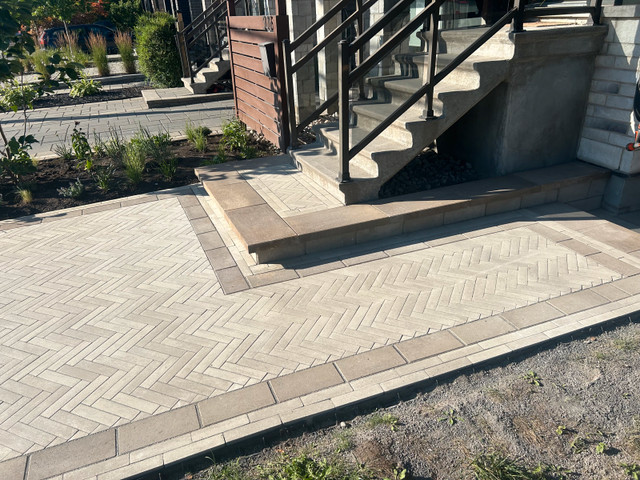 Affordable Custom Interlock  - Ottawa in Interlock, Paving & Driveways in Ottawa - Image 2