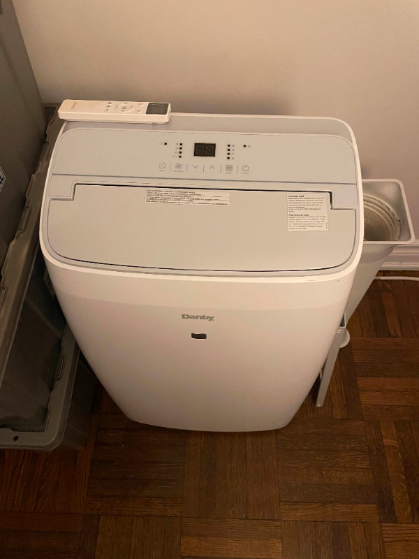 Danby 14,000 BTU Portable AC (Air conditioner) Used - 2 Summers in Heaters, Humidifiers & Dehumidifiers in City of Toronto - Image 2
