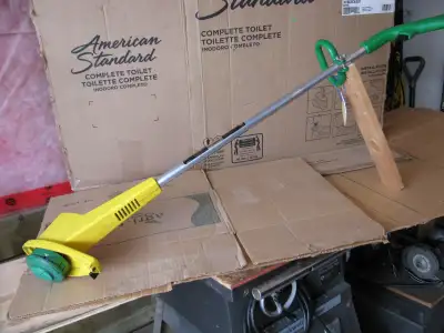 Weed Eater Lawn Grass Trimmer, View more