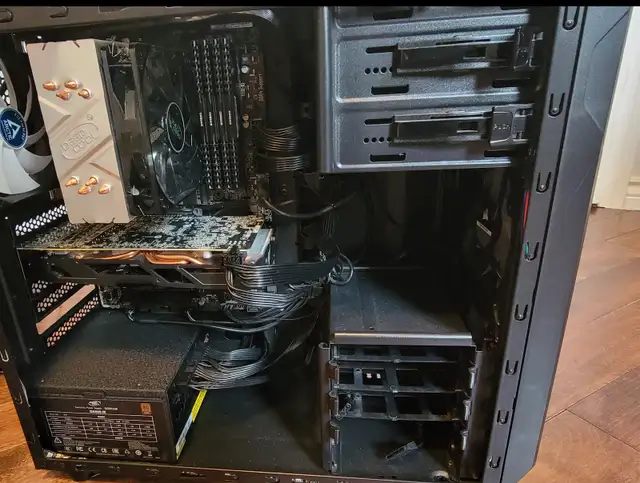 Gaming PC, Intel i5, RX570, 16GB DDR4, 256GB M.2 NVME+2TB HDD in Desktop Computers in Mississauga / Peel Region - Image 7