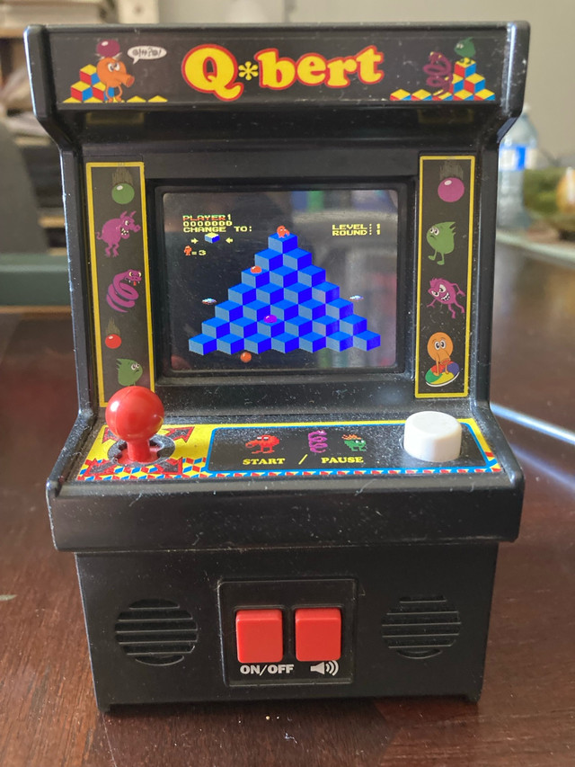 Q bert mini  in Toys & Games in St. Catharines