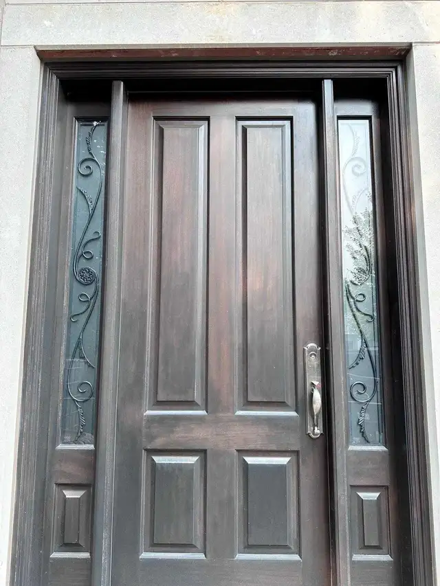 Wood Door Refinishing – Restore Your Front Door’s Beauty!63008304454019123