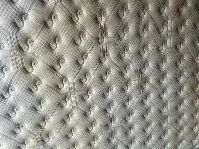 Mattress Queen $50, View more