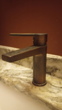  New Bathroom tap
