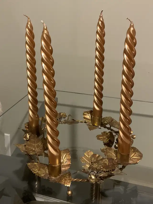 Candle Holder with Candles64612066469761120