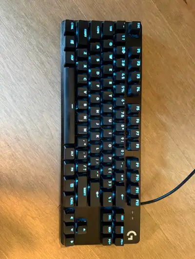 Logitech G413 TKL SE Mechanical Keyboard. Works perfectly.