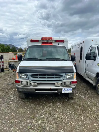 This Ford ETV, or Emergency Transport Vehicle, is a reliable, pre-owned unit formerly utilized for f...