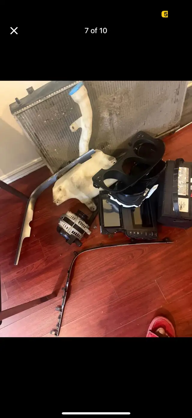 Acura tl parts in Auto Body Parts in Edmonton - Image 5