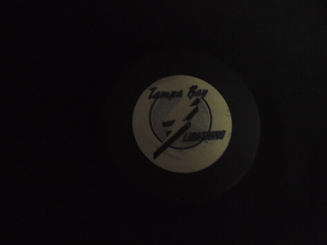 Tampa Bay Lightning NHL Puck in Arts & Collectibles in Moncton