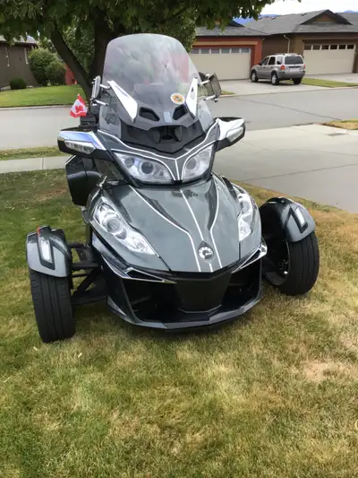 2017 Cam Spyder RT LTD Se6 1330cc Serviced regular recent transmission filter Extras, drivers back r...