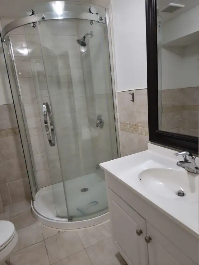 Basement apartment for rent in Room Rentals & Roommates in Oshawa / Durham Region - Image 7