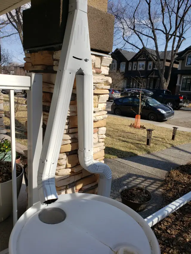 EAVESTROUGH SERVICE SPECIAL430665434808995843
