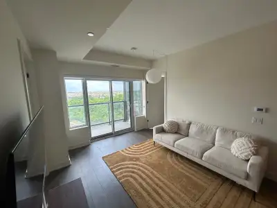 2 BDR, 2 washroom condominium available from July 1.