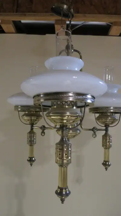 LARGE BRASS 3 LIGHT ANTIQUE CHANDELIER COMPLETE REDUCED TO $125., View more