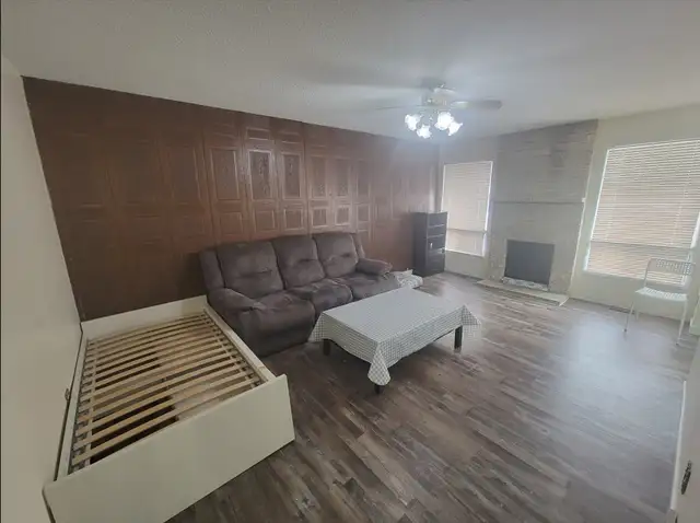 HOUSE AVAILABLE FOR RENT (IN MAPLES)