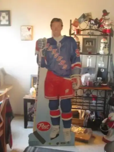 4 Wayne Gretzky Cardboard Stands, View more