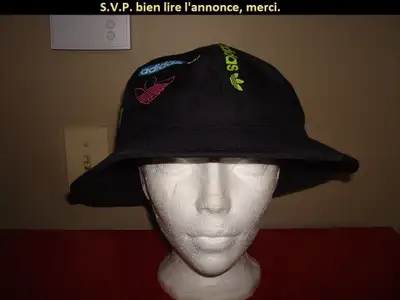 Chapeau Adidas (one size fits all), 30$., View more