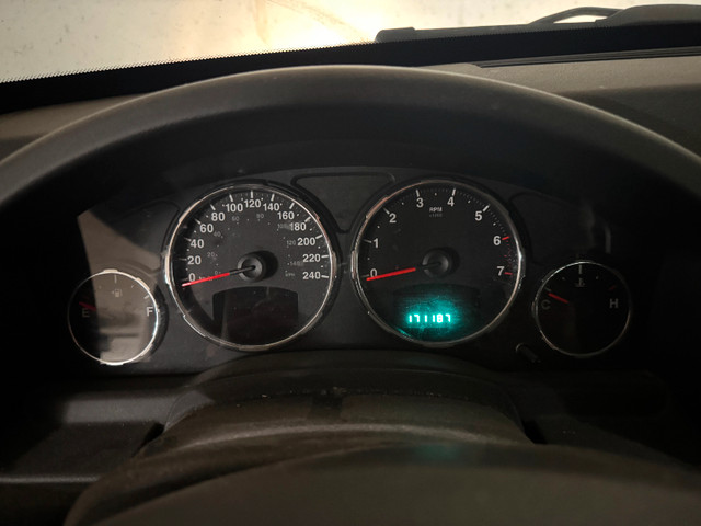 Jeep Liberty Calgary in Cars & Trucks in Calgary - Image 4