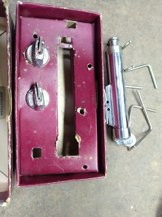 VINTAGE BEUGLER STRIPER PINSTRIPING TOOL in Other in Belleville - Image 7
