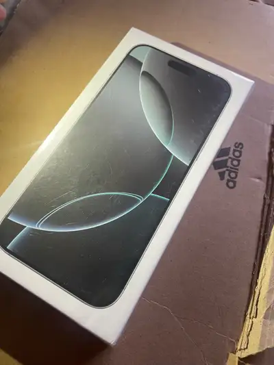Iphone 16 pro max, View more