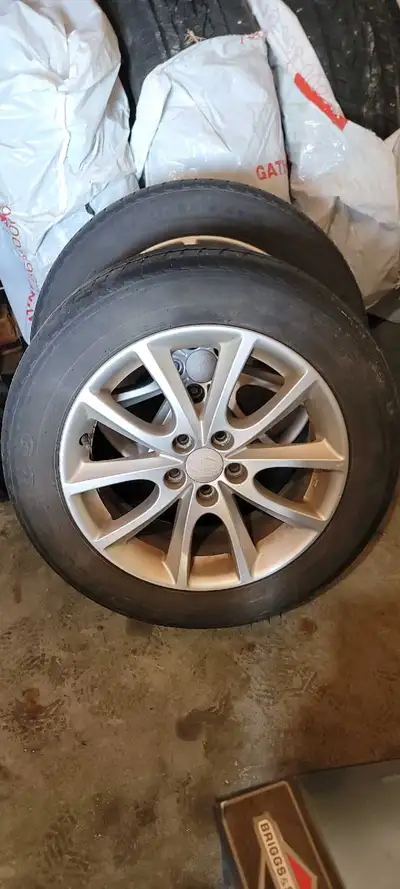 205/55 R16 Winter tires on RIMS. Rims alone are 200$. So hurry up and snag these babies!!