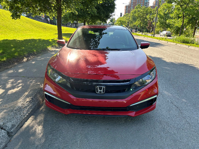 Honda civic 2019 LX, 63k Km, winter&summer tires on RIM $22000 dans Autos et camions  à Ville de Montréal - Image 2