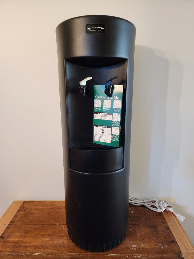 Quantum water bottle cooler in Refrigerators in City of Toronto - Image 2