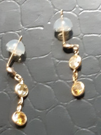 14K Gold and Diamonds Earrings 1.10 Carats Fancy Brownish Yellow