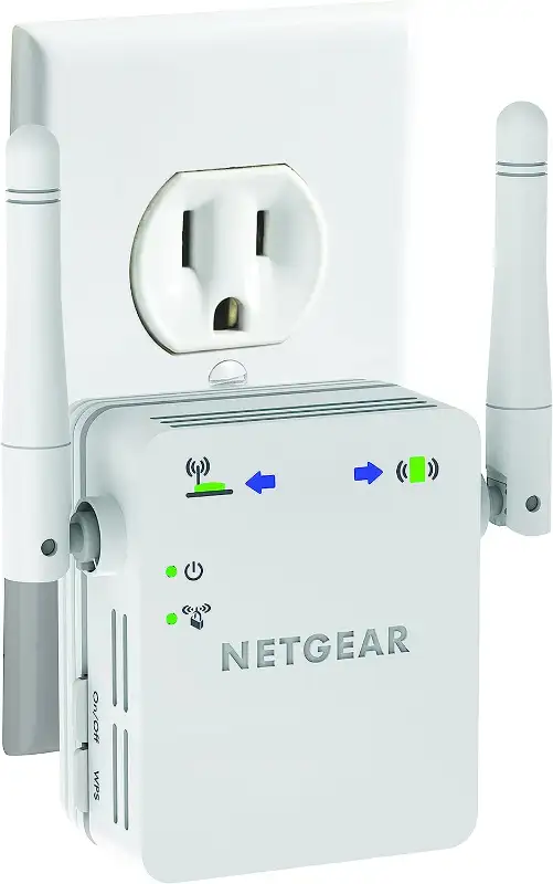 NETGEAR N300 Wall Plug Version Wi-Fi Range Extender in Networking in City of Toronto - Image 2