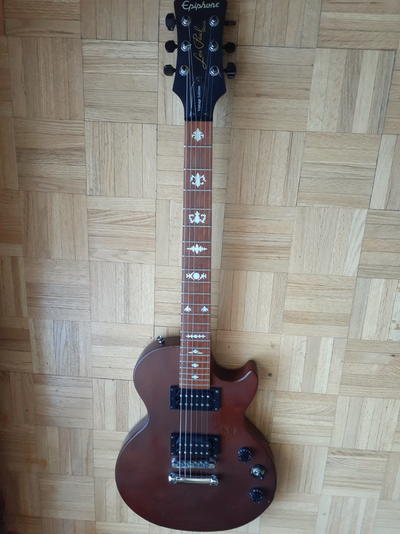 Les Paul Guitar, View more