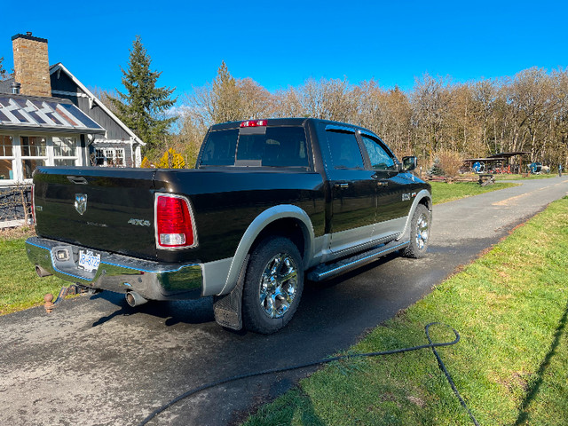 2013 Ram 1500 Laramie Hemi in Cars & Trucks in Cowichan Valley / Duncan - Image 3