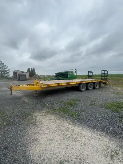 Tri axle float 7K axles served me well just looking for something bigger ! New drums shoes ,deck boa...