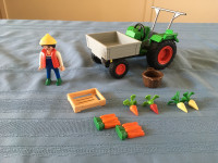 Playmobil tracteur de ferme avec bac