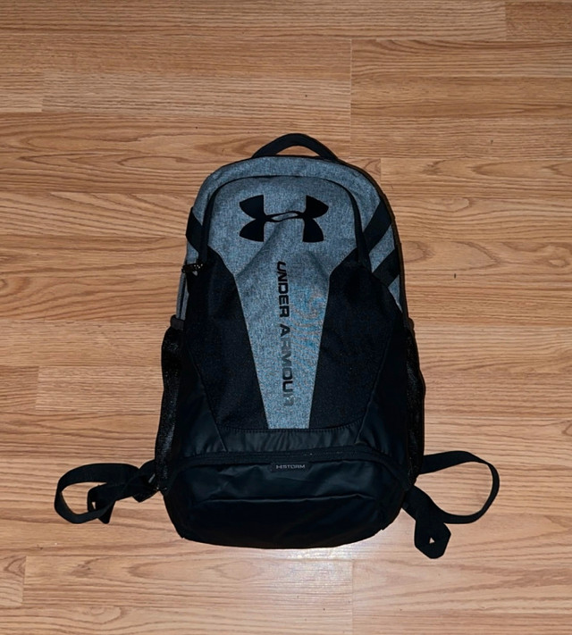 Under Armour Hustle 3.0 Backpack (Grey) in Other in North Bay - Image 2