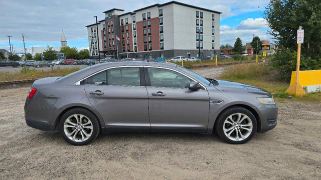 2013 Ford Taurus SEL  in Cars & Trucks in North Bay - Image 4