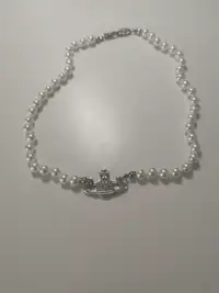 Fake Pearl Necklace $5