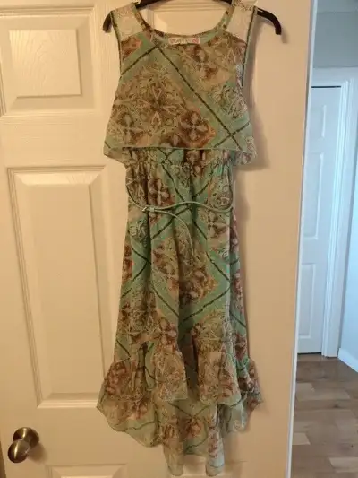 Girls size 10-12 - Worn only once, View more