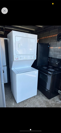 27” Stacked Washer Dyer Electrolux 