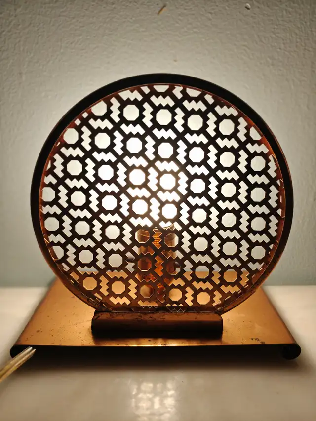 MCM Hollywood regency style copper desk lamp table light in Indoor Lighting & Fans in City of Toronto - Image 7