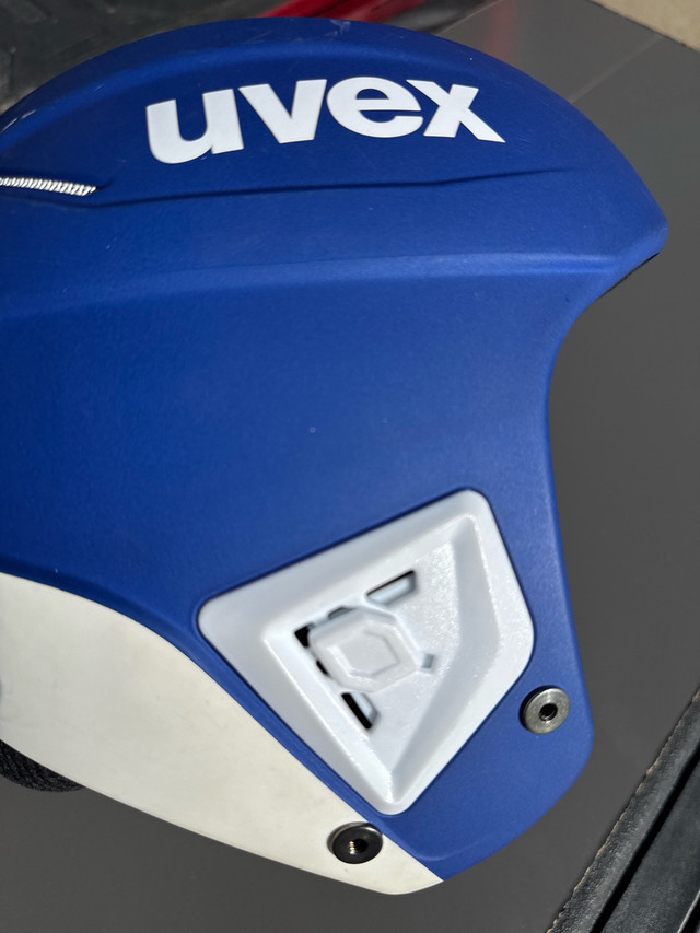 Uvex Race+ Ski Helmet 53-54cm in Ski in Strathcona County - Image 3