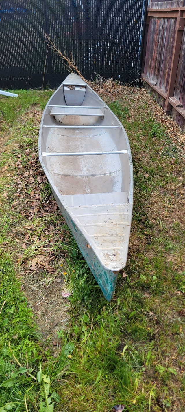 Grumman aluminum canoe Canoes, Kayaks & Paddles Edmonton Kijiji
