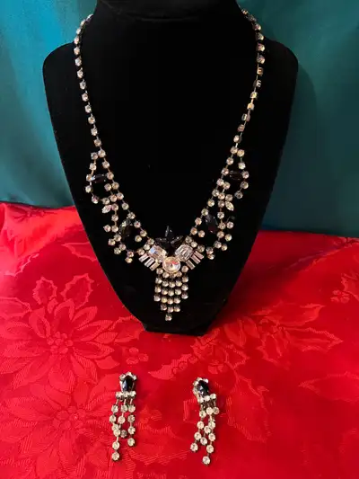 Necklace and earring set from Bethlehem, View more