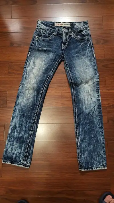 These are Buckaroo men's jeans from Korea. Unlike other regular jeans from Buckaroo, these are more...