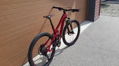 Velo de Montagne Norco sight Carbonne, View more