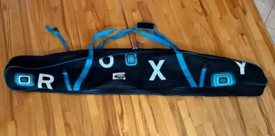 Sac de transport pour skis marque ROXY 165 cm – DISPO À LONGUEUI, View more