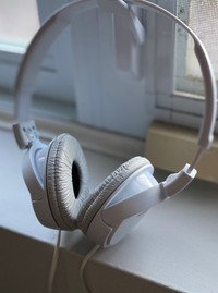 Sony stereo foldable headphones 