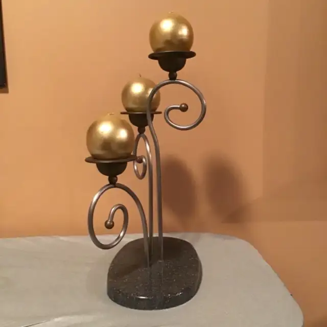 Candleholder in Home Décor & Accents in Edmonton - Image 3