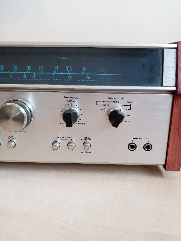 AKAI AA-930 vintage receiver in Stereo Systems & Home Theatre in Calgary - Image 3