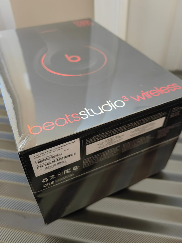 BEATS STUDIO 3 SEALED NEW BLACKRED COLOR in Headphones in Edmonton - Image 3